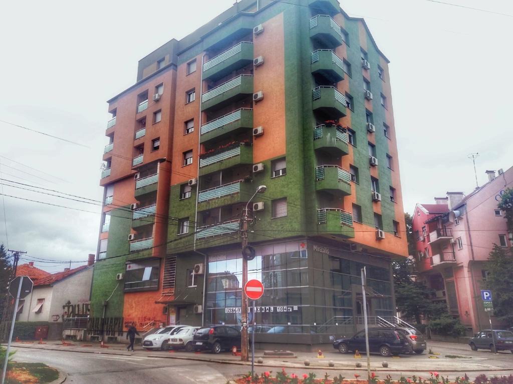 Apartment Aleksija Ниш Екстер'єр фото